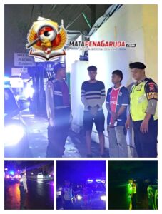 Blue Light Patrol Dini Hari, Polsek Dentim Jaga Stabilitas Keamanan di Sejumlah Titik Rawan
