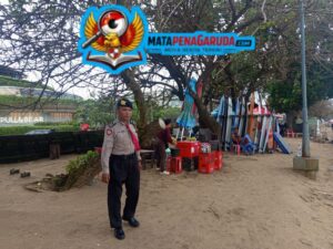 Jaga Keamanan Destinasi Wisata, Sat Pamobvit Polresta Denpasar Intensifkan Patroli Dialogis di Pantai Legian–Kuta