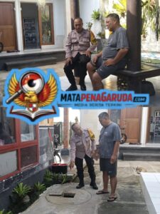 Dukung Program Penanganan Sampah, Bhabinkamtibmas Kesiman Petilan Cek Teba Modern di Rumah Kadus Batanbuah