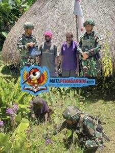 Ciptakan Honai Bersih dan Sehat, Satgas Yonif 521/DY Gelar Karya Bakti Bersama Warga di Distrik Walesi