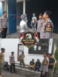 Polsek Denpasar Utara Tertibkan Manusia Silver dan Anak Punk di Simpang Gatot Subroto