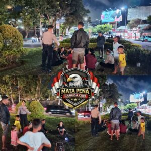 Patroli Sambang Polsek Kuta di Patung Kuda Tuban, Imbau Pengunjung Tingkatkan Kewaspadaan