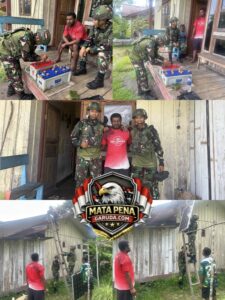 Hadirkan Terang di Pedalaman Papua, Satgas Yonif 521/DY Gelar Anjangsana Bantu Pemasangan Instalasi Panel Surya bagi Warga Apalapsili