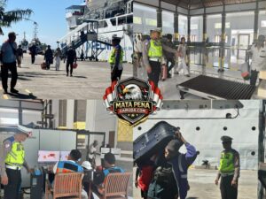 Kedatangan KM AWU di Pelabuhan Benoa Berjalan Aman, Ratusan Penumpang Jalani Pemeriksaan