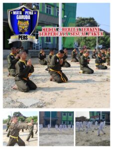Prajurit kodim 0411/KM Ikut Latihan Pencak Silat Militer dan Karate