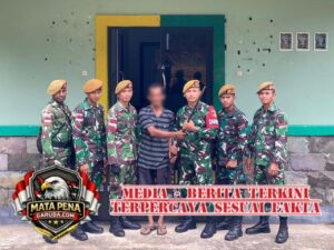 Satgas Pamtas RI-MALAYSIA Yonarmed 19/Bogani Terima Penyerahan Senjata Api Dari Warga Perbatasan di Kabupaten Sambas