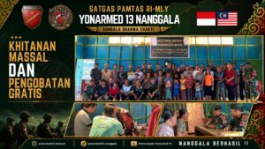 Peringati HUT Ke-64, Satgas Pamtas RI-Malaysia Yonarmed 13/Nanggala Gandeng Puskesmas Badau Gelar Khitanan Massal dan Pengobatan Gratis di Desa Pulau Majang.