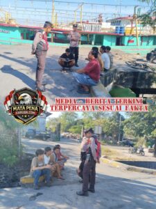 Sampaikan Imbauan Kamtibmas, Polsek Kawasan Pelabuhan Benoa Laksanakan Patroli Dialogis